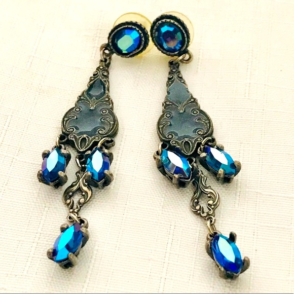 Earrings~Iridescent Blue Long / Host Pick - Picture 11 of 16